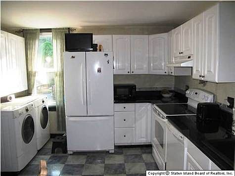 2nd image of 20 Maguire Ave