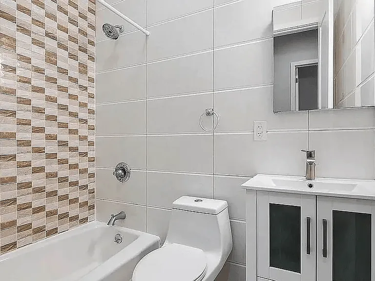 109 Harman St #2A — Photo 7