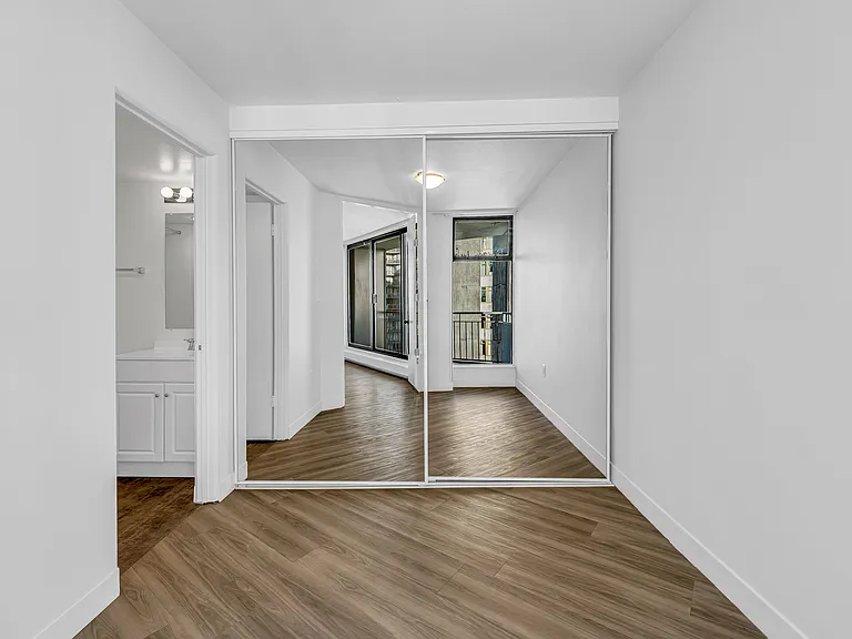 1600L Beach Ave — Photo 1