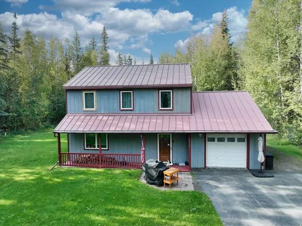 3410 His Ct, North Pole, AK 99705