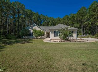 45 Sunshine Ct, Newnan, GA 30263