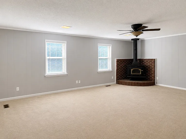 6654 Botsford Dr — Photo 7