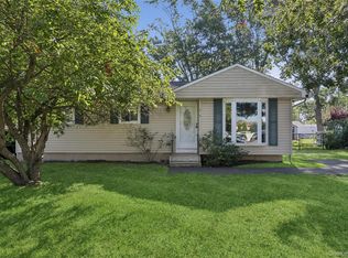 2719 Connecticut Avenue, Medford, NY 11763