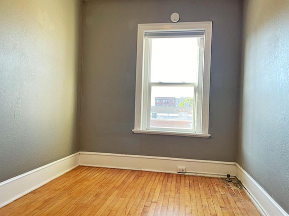 3rd image of 529 E 14th Ave #15
