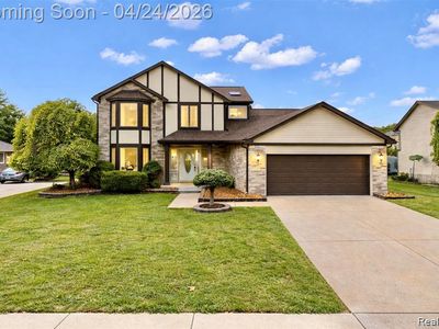 2116 Hidden Trail Dr, Sterling Heights, MI, 48314