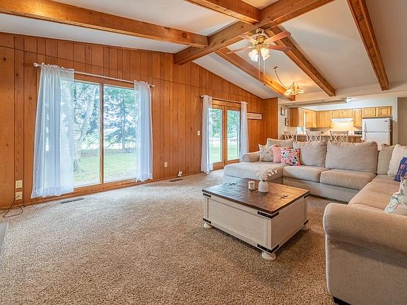 3rd image of 3111 Crabapple Ln