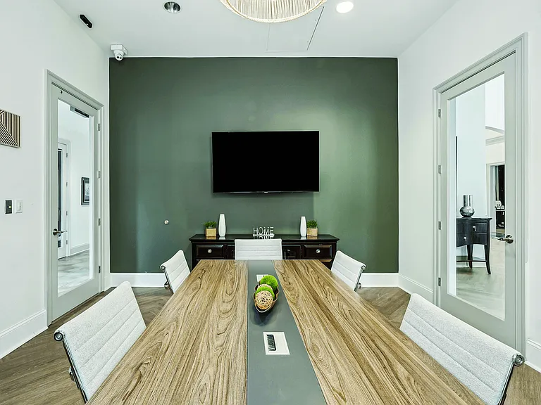 The Reserves at Arboretum Apartments — Photo 20