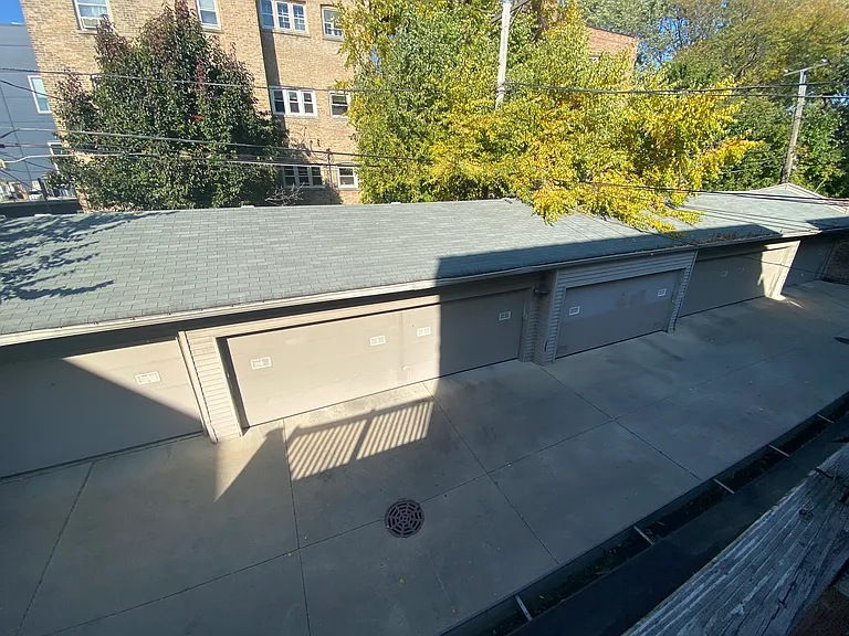 1522-1528 W Greenleaf Ave #2 — Photo 23