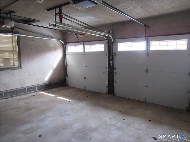 36 Rochford Ave — Photo 31