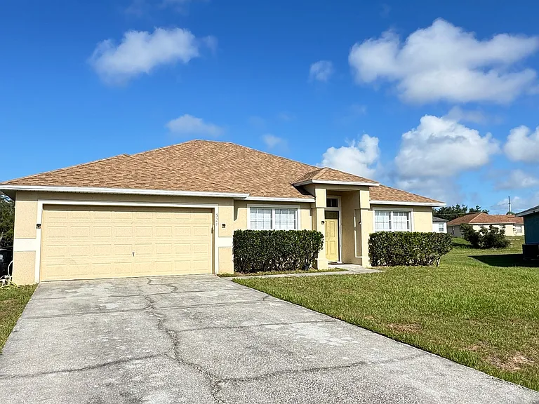 321 Drum Ln — Photo 2