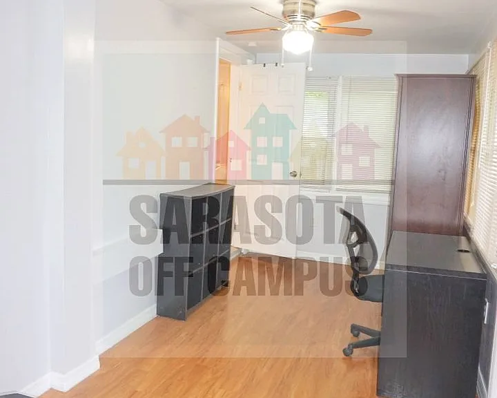4026 Royal Palm Ave — Photo 25