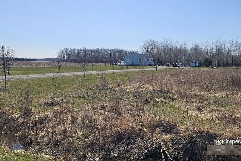 1st image of 6913 W Burt Rd
