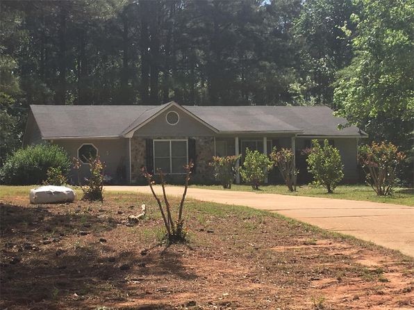 277 Flat Rock Rd