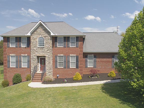 2nd image of 1530 Mint Meadows Dr