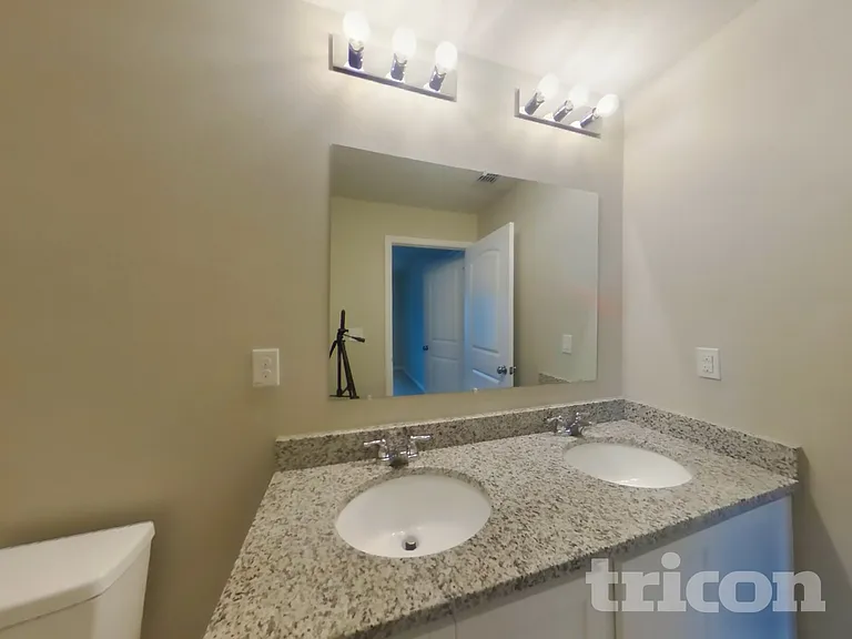 11167 Nexus St — Photo 8