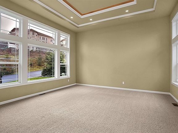 5th image of 1116 51st St SE