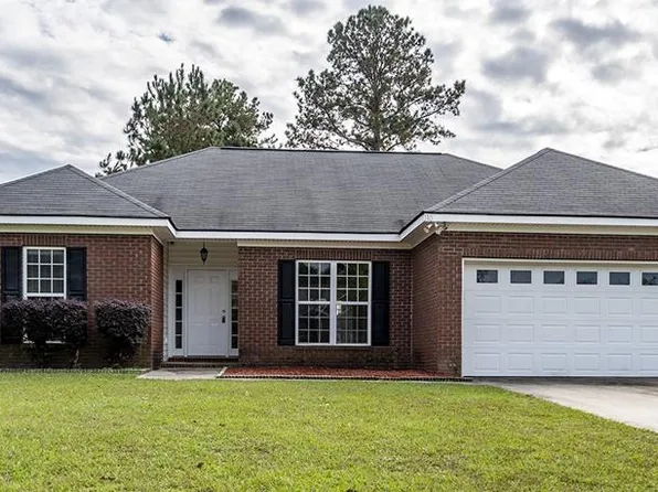 110 Robin Ct, Leesburg, GA 31763