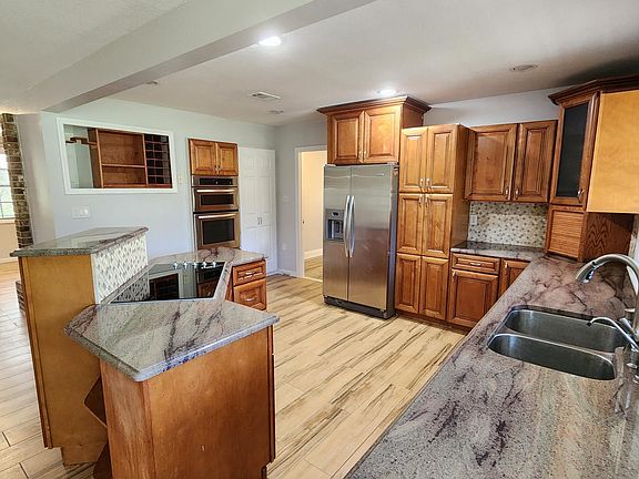 5th image of 2151 N Goodman Rd