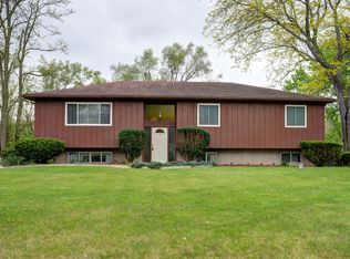 1288 Old Country Dr, Dayton, OH 45414