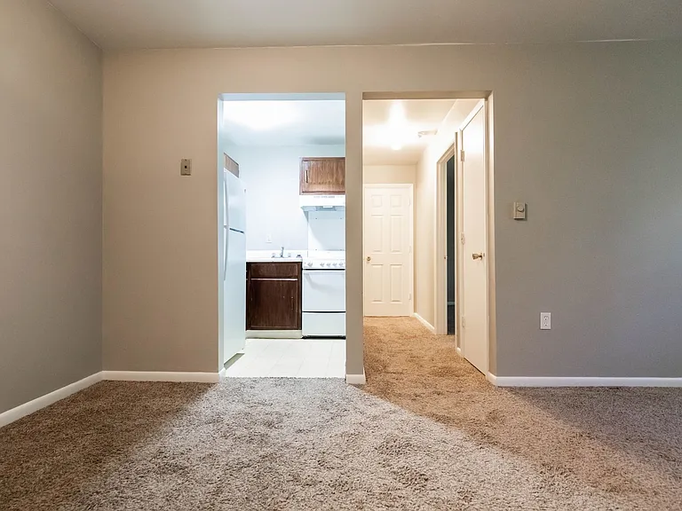 Meadow View Apartments — Photo 29
