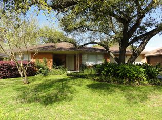 2806 Linkwood Dr, Houston, TX 77025