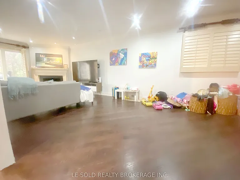 10 McDougall Ct — Photo 10