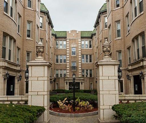 2nd image of 4225 N Paulina St #W1jf