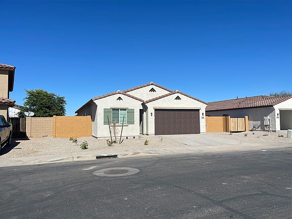 2nd image of 876 E Cactus Wren Dr