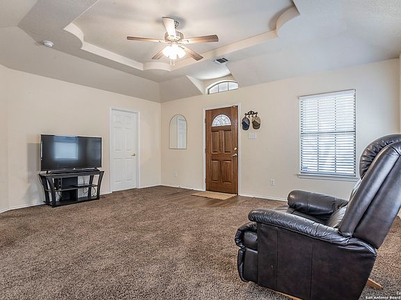 2nd image of 7126 Port Lavaca