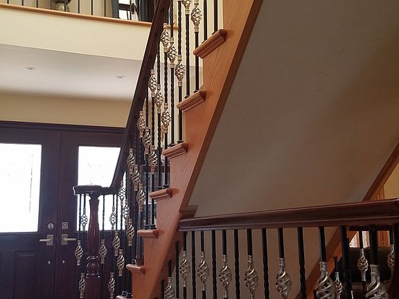 2nd image of 11 Townley Ave