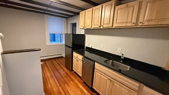 Studio, 9999 sqft, $2,495 — Photo 2