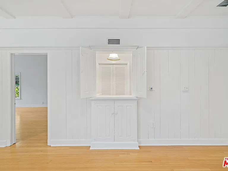 109 Homewood Rd — Photo 9