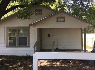 905 Pangburn St, Grand Prairie, TX 75051