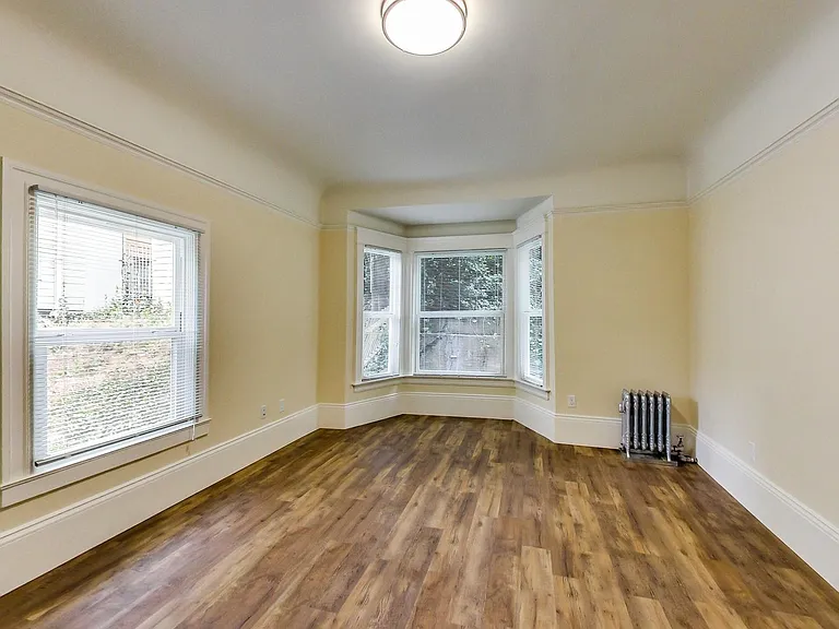1160 Pine St #2 — Photo 2