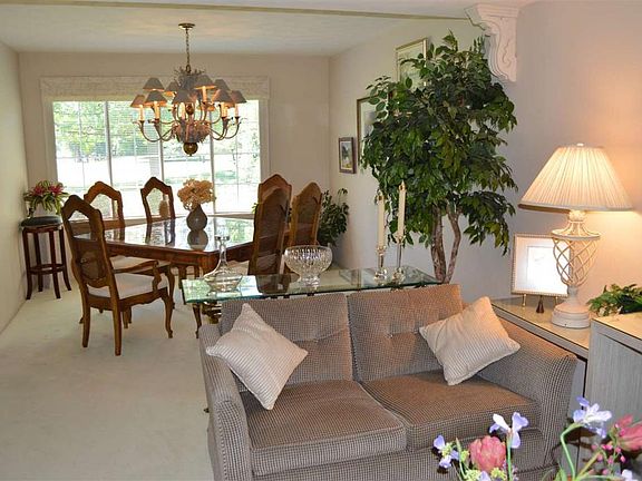 3rd image of 26798 Pleasant Pl