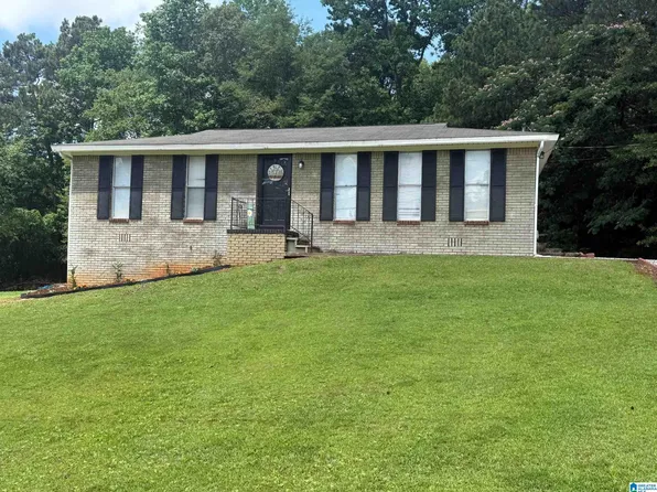 7875 Robbins Cir, Dora, AL 35062