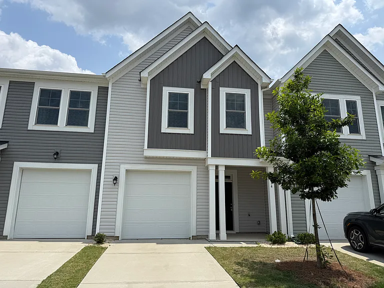 214 Audra Faye Ln — Photo 1