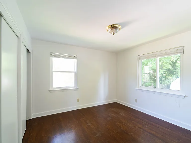 5305 Yorktown Blvd — Photo 10