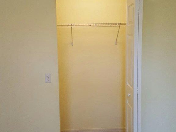 5th image of 8287 Key Royal Ln APT 1533