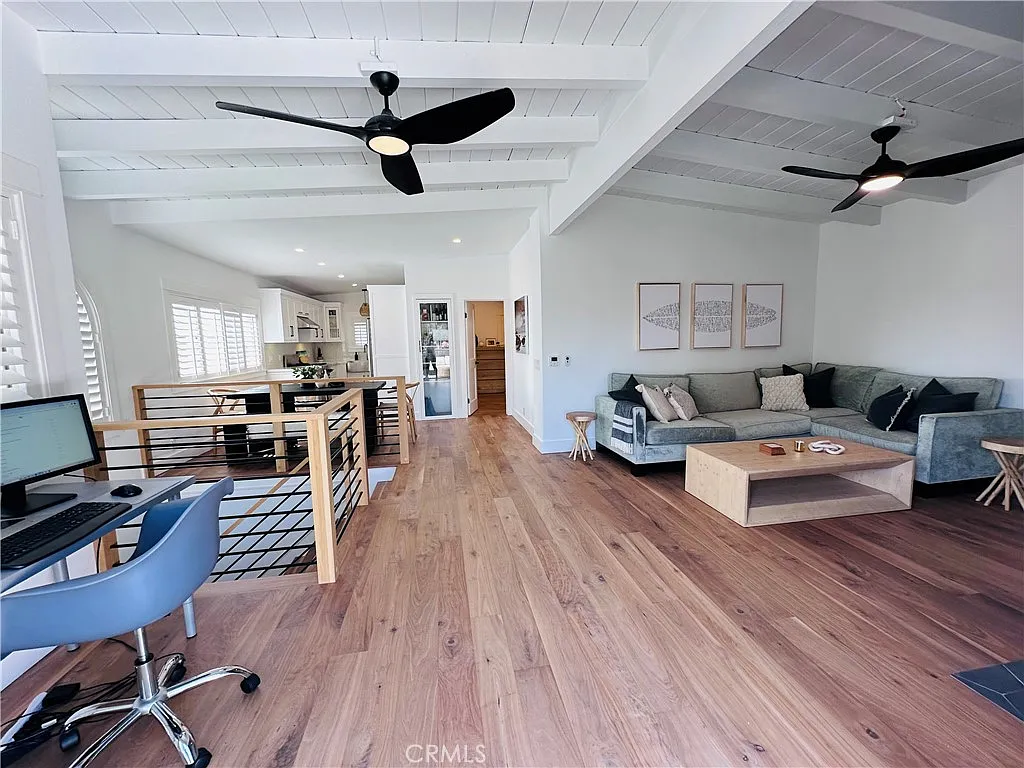 3 bed, 1549 sqft, $9,500 — Photo 3