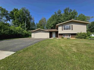 6202 Rodney St, Weston, WI 54476