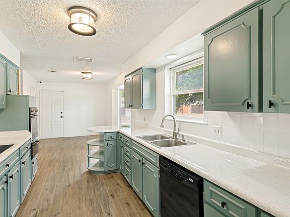 2nd image of 7449 Monterrey Dr