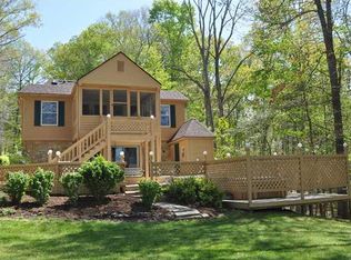 8025 Hardin Ridge Rd, Heltonville, IN 47436