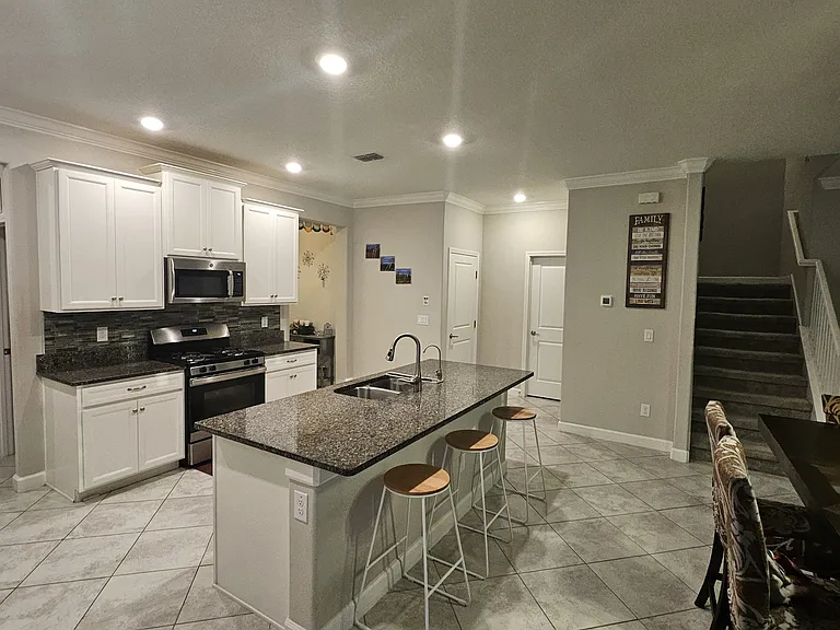 25057 Lambrusco Loop — Photo 17