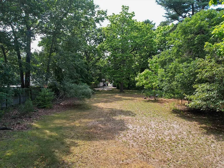 316 Pitney Rd — Photo 50