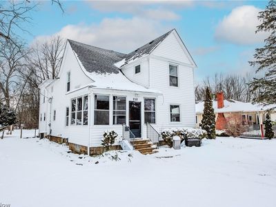 258 N Pleasant St, Oberlin, OH, 44074