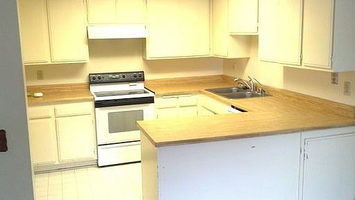 2nd image of 5266 Shiloh Way