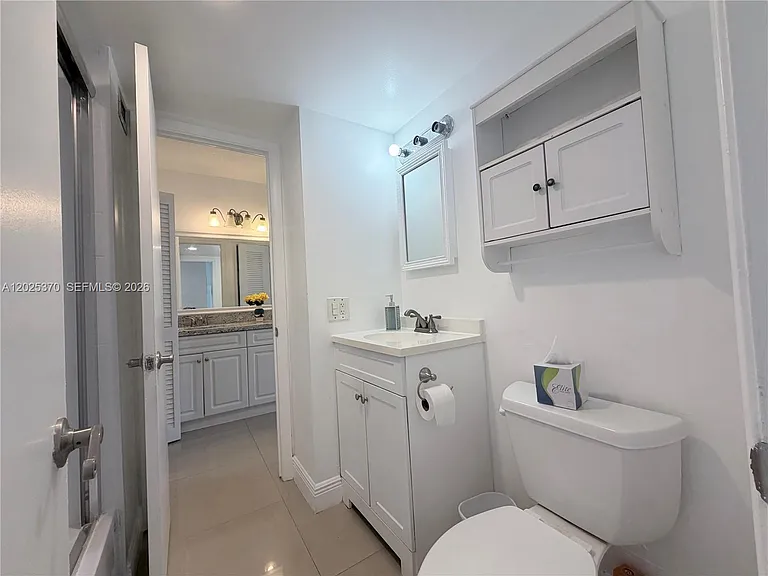 1825 S Ocean Dr #611 — Photo 11