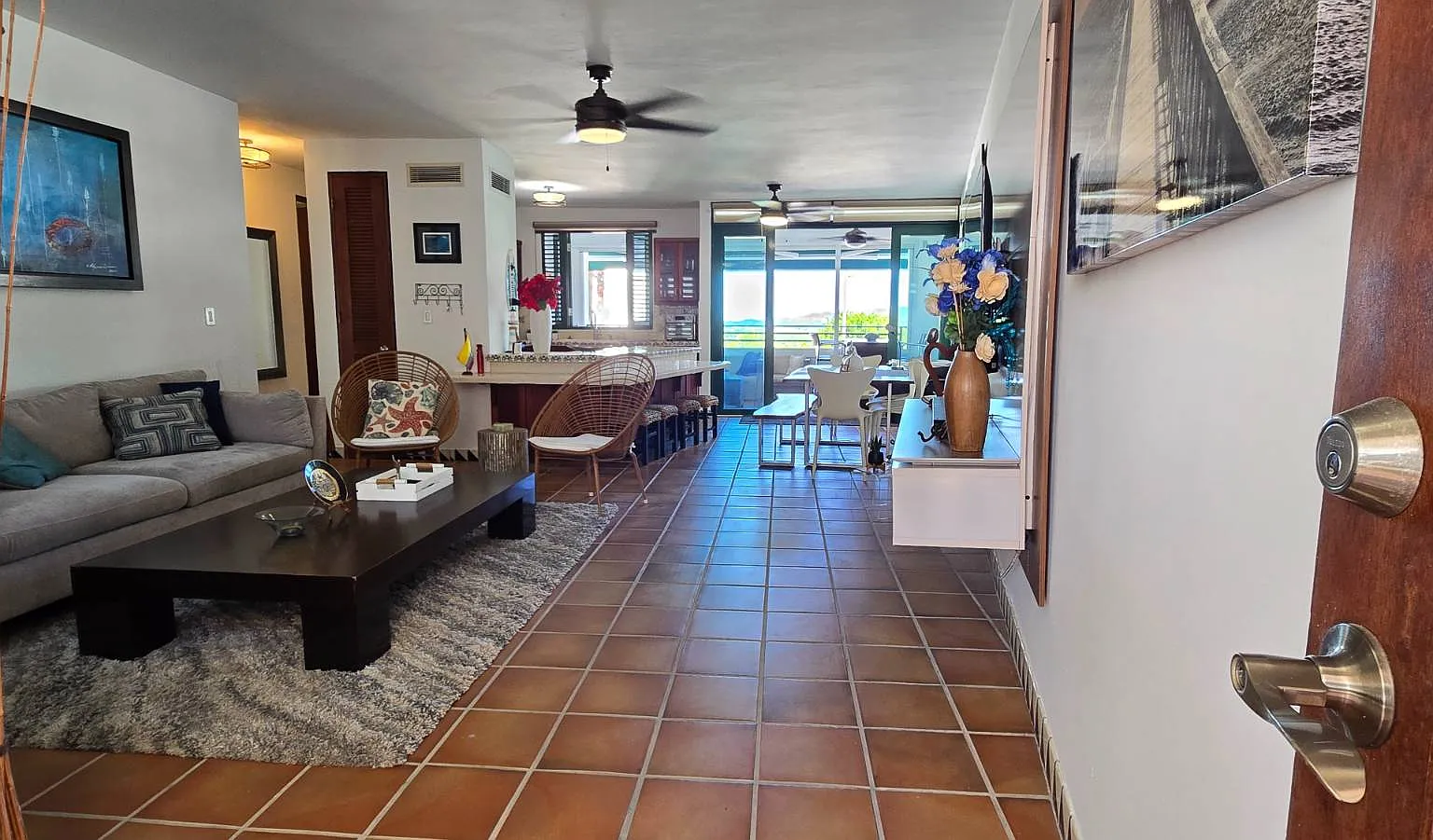 2 bed, 2.0 bath, 1200 sqft, $2,850 — Photo 2