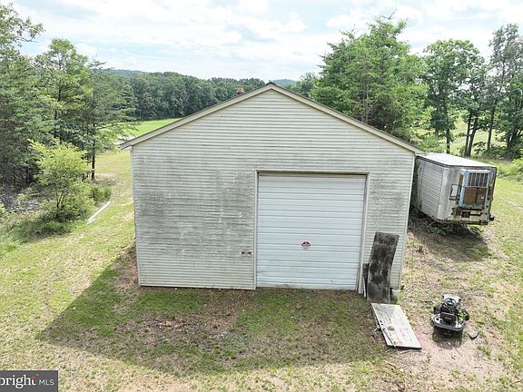 4th image of 601 Timber Mountain Rd